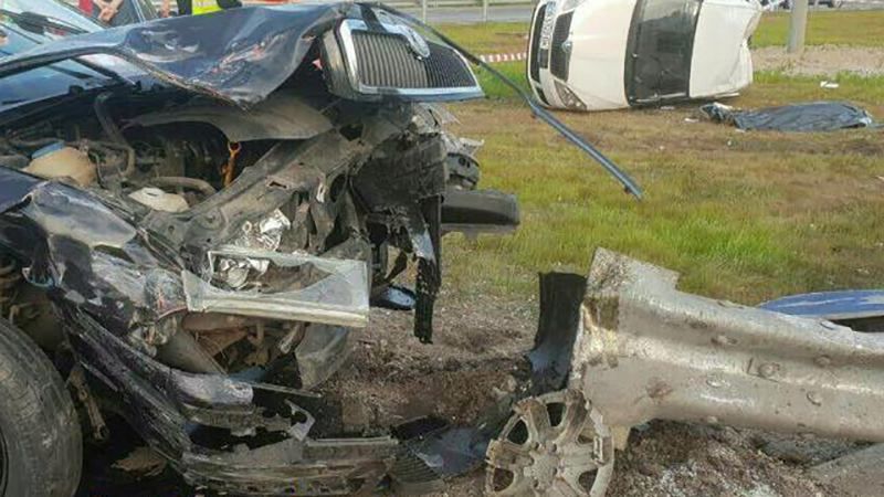 Таксі Uber потрапило у моторошну смертельну ДТП у Києві Таксі Uber потрапило у моторошну смертельну ДТП у Києві