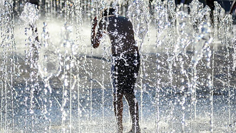 Невесняна спека: у Києві побито температурний рекорд початку XX століття Невесняна спека: у Києві побито температурний рекорд початку XX століття