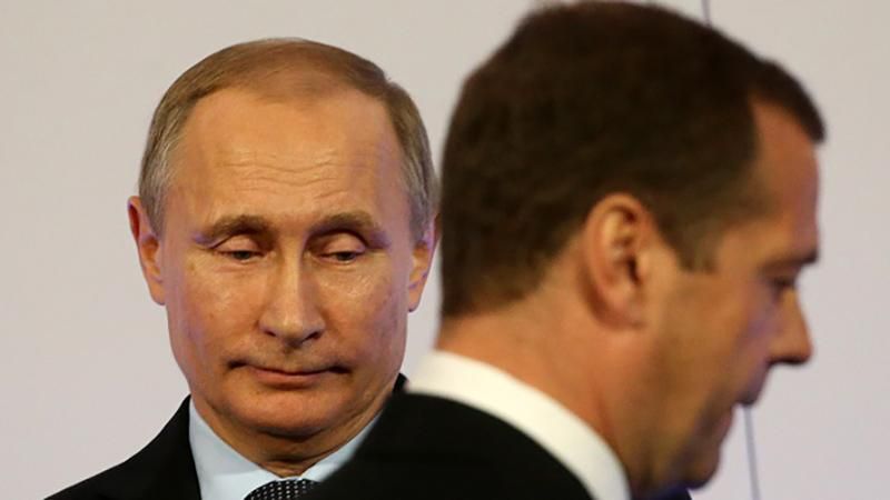 Досі залишається невідомим, чи Медведєв надалі перебуватиме на посаді прем'єра РФ 