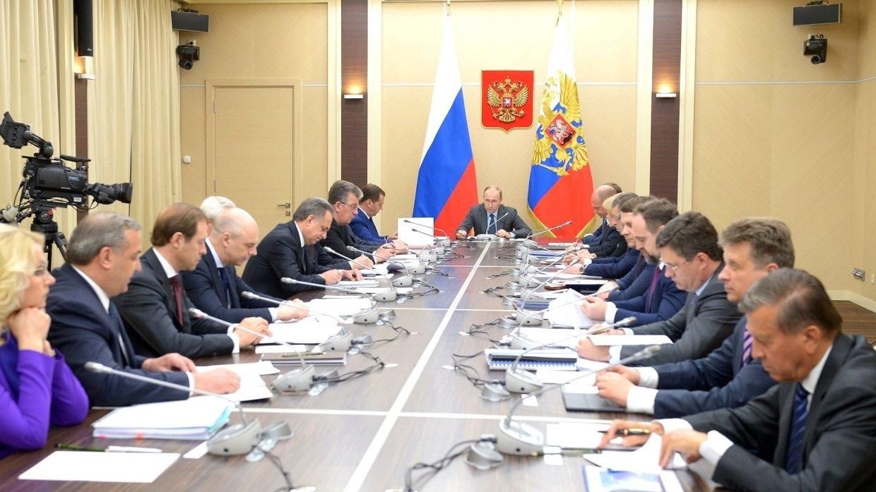 Путін визначився з кандидатурою на посаду прем'єра Росії Путін визначився з кандидатурою на посаду прем'єра Росії