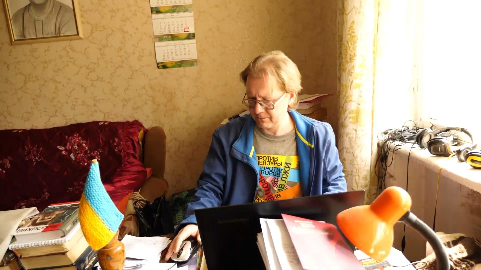 Як путінська система знущається над поетом за проукраїнські вірші Як путінська система знущається над поетом за проукраїнські вірші