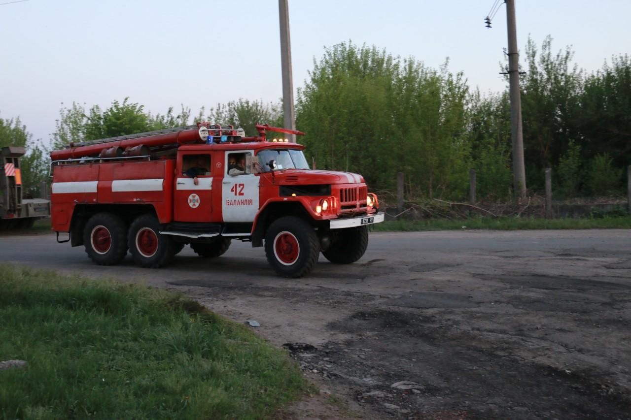 Територію Балаклії продовжують обстежувати піші патрулі