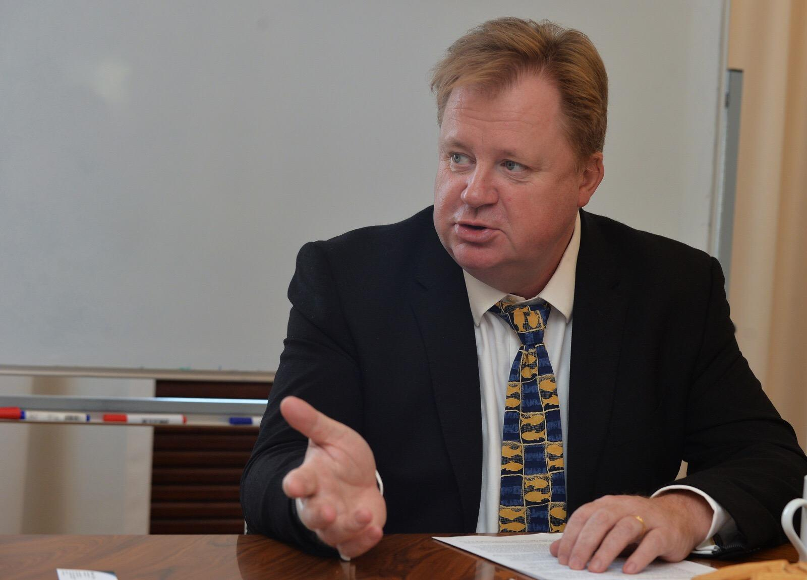 Я не знаком ни с Третьяковым, ни с Загорием, ни с Ложкиным, – владелец УНЛ Фогго