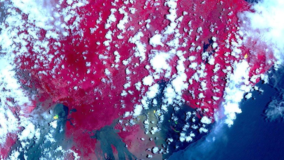 NASA показало виверження вулкану на Гаваях з космосу