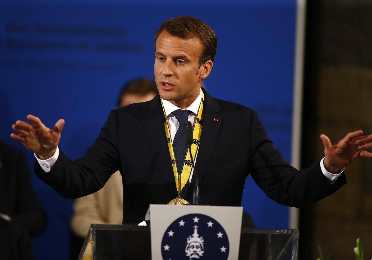 За "енергійне бачення нової Європи" Макрону вручили премію За "енергійне бачення нової Європи" Макрону вручили премію