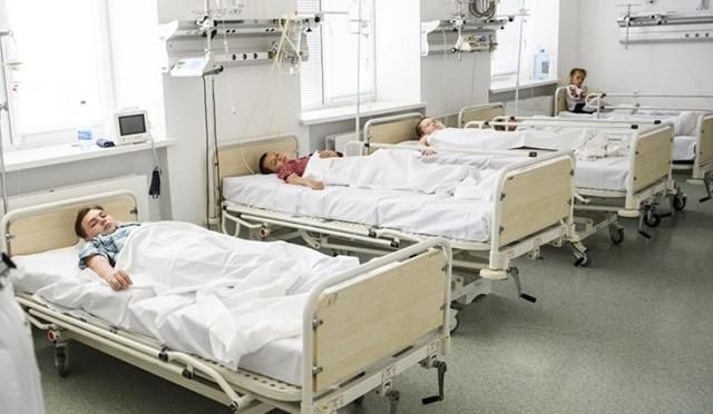 Масове отруєння дітей у Черкасах: за перевірку взялася військова прокуратура Масове отруєння дітей у Черкасах: за перевірку взялася військова прокуратура