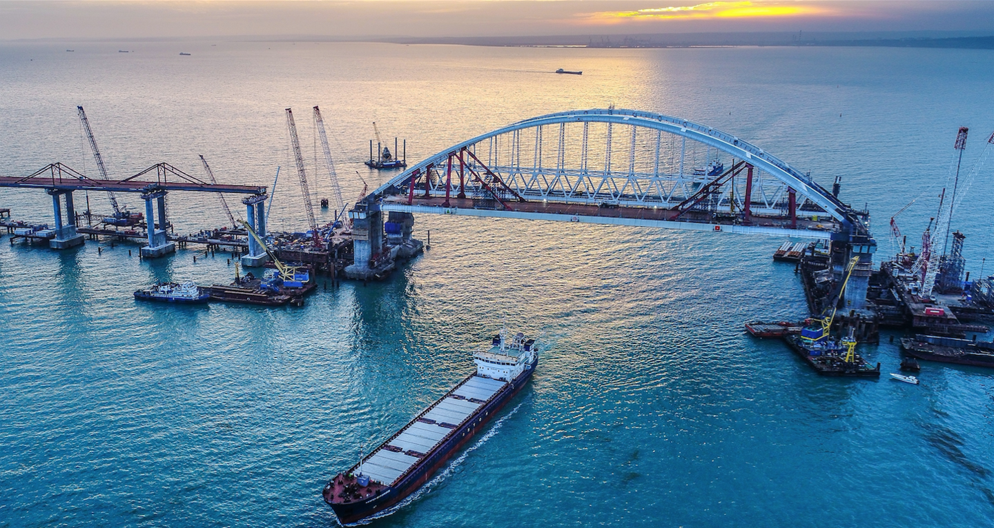 Эксперт объяснил, почему Россия таки достроит Крымский мост