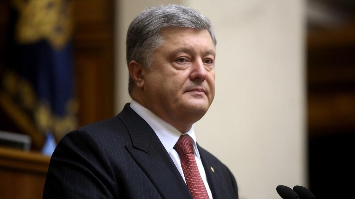 Президент присвоил почетное звание "Мать-героиня" 1051 украинке Президент присвоил почетное звание "Мать-героиня" 1051 украинке