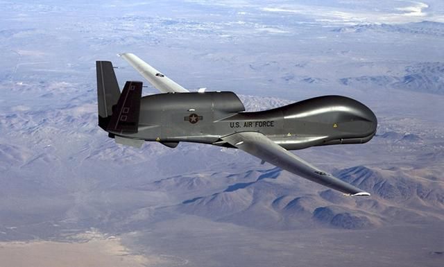 Безпілотник США провів розвідку біля кордону України з Росією Безпілотник США провів розвідку біля кордону України з Росією