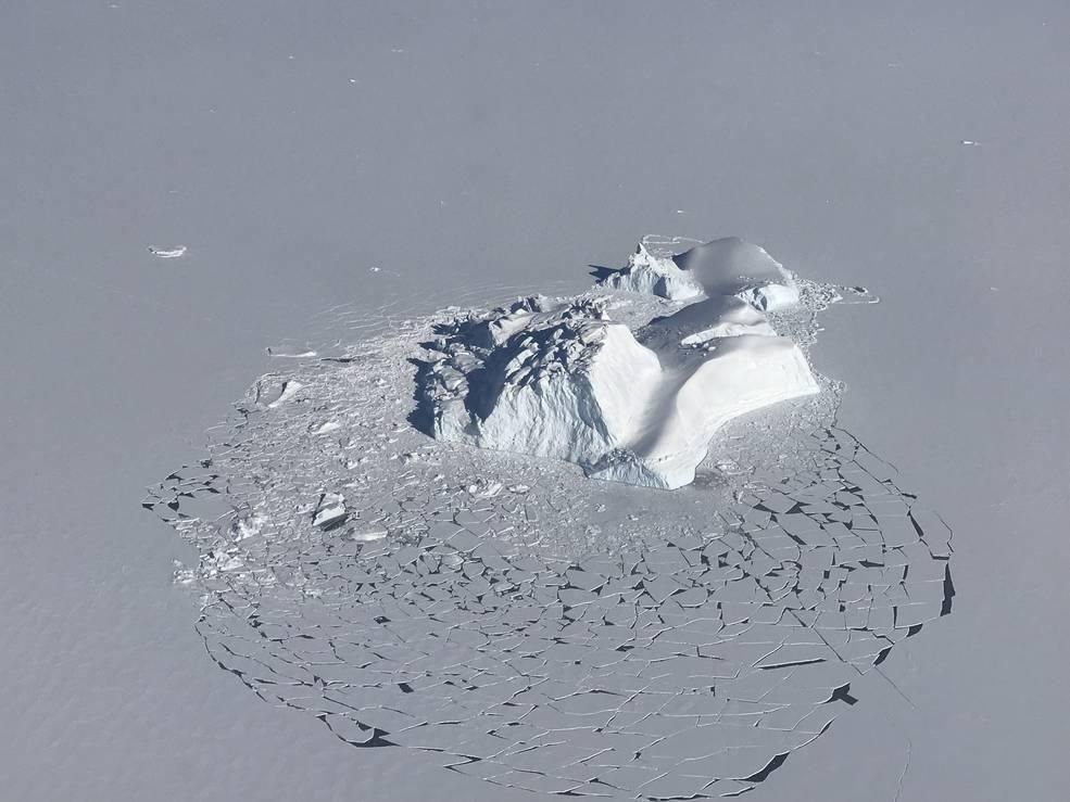 NASA завершила свою місію із дослідження руху арктичних льодовиків 