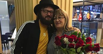 Как украинские звезды поздравили своих матерей с праздником: трогательные фото