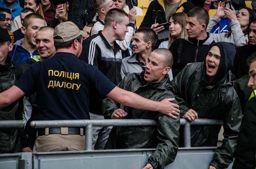 Лига Чемпионов: киевских правоохранителей обучали сдерживать разгневанных болельщиков