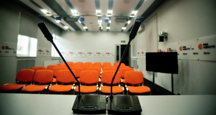 Обыски в "РИА Новости Украина": в сети появилось видео Обыски в "РИА Новости Украина": в сети появилось видео