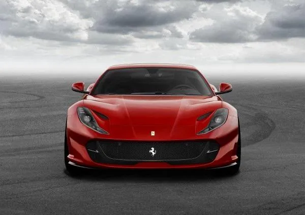 Гібридна модель Ferrari