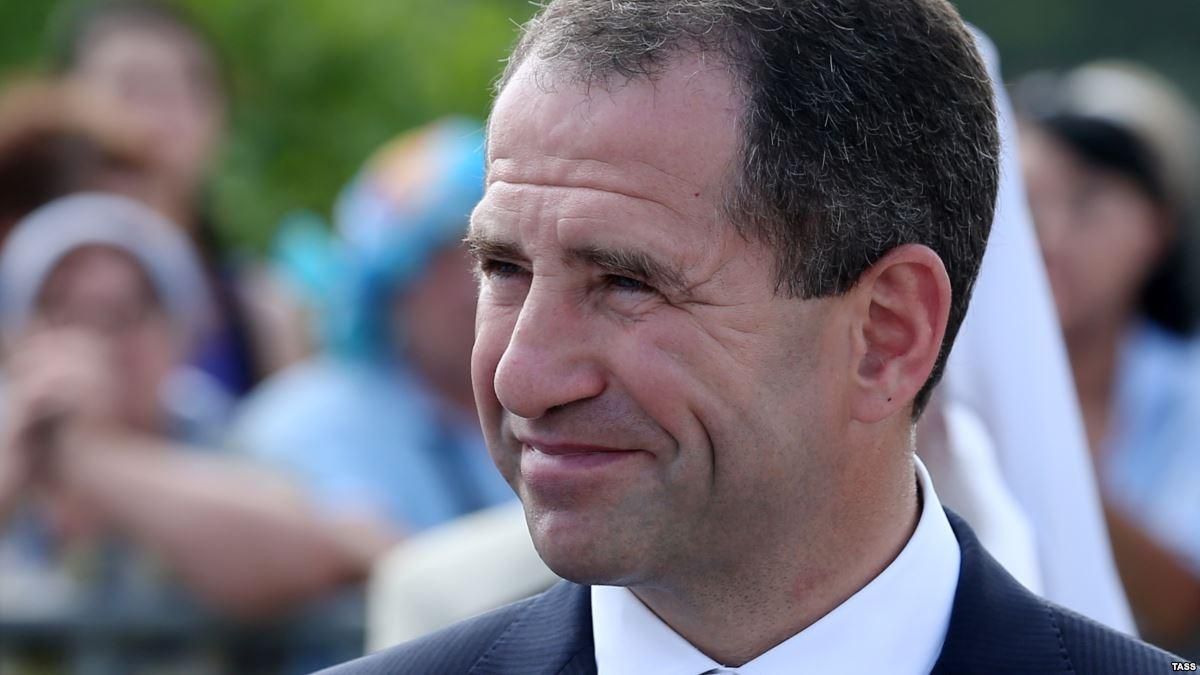 Экс-претендент на должность посла в Украине может заменить Суркова Экс-претендент на должность посла в Украине может заменить Суркова