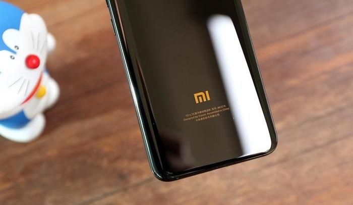 Компания Xiaomi анонсировала выпуск нового юбилейного смартфона Компания Xiaomi анонсировала выпуск нового юбилейного смартфона