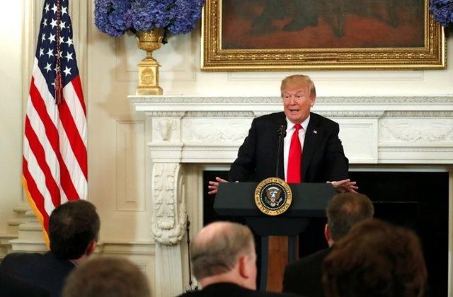 В Сенате США подтвердили данные разведки о содействии России победе Трампа В Сенате США подтвердили данные разведки о содействии России победе Трампа