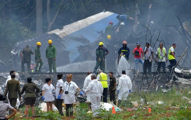 На Кубі розбився літак: перевіряється інформація про наявність українців на борту На Кубі розбився літак: перевіряється інформація про наявність українців на борту