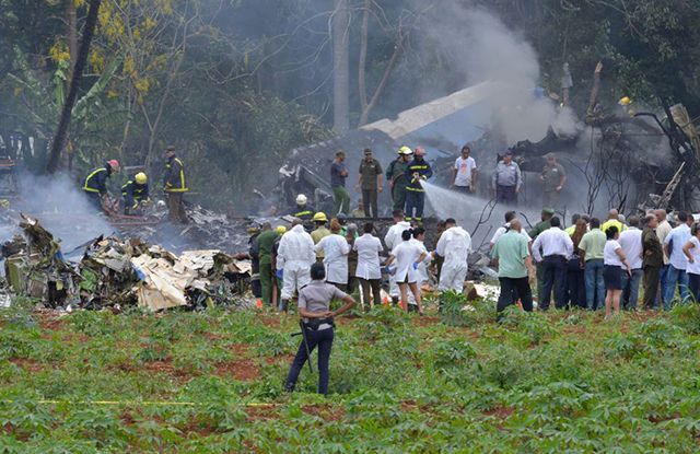 В катастрофе самолета на Кубе есть выжившие