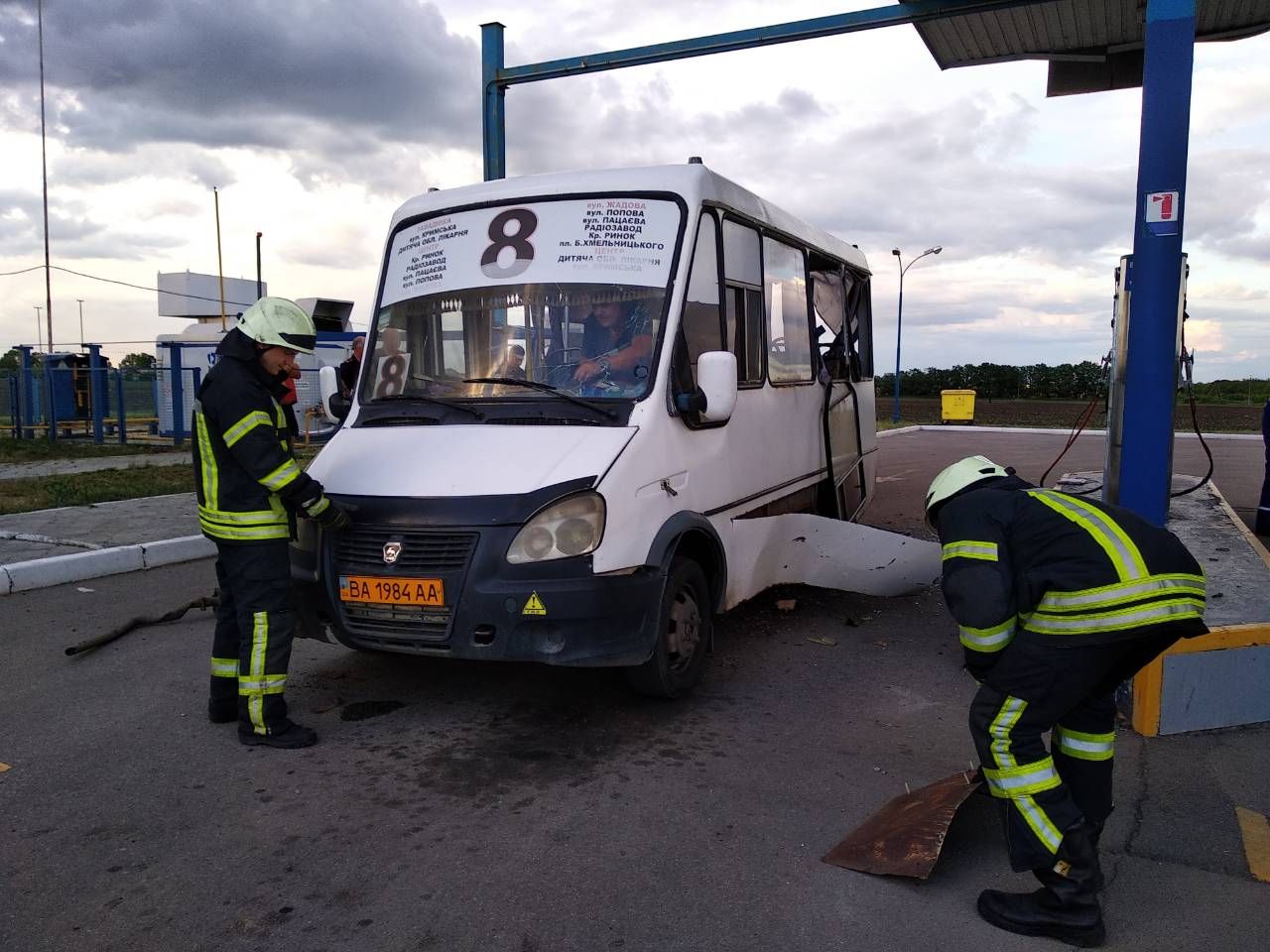 В Кропивницком произошел взрыв на автозаправке: двое работников пострадали