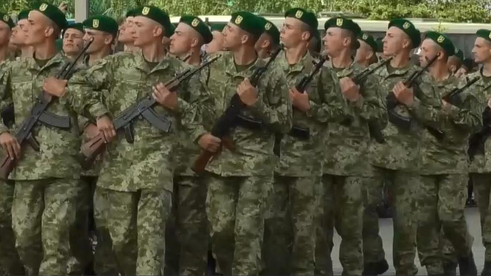 "Мы – лицо нашей страны": 200 срочников-пограничников поклялись на верность Украине