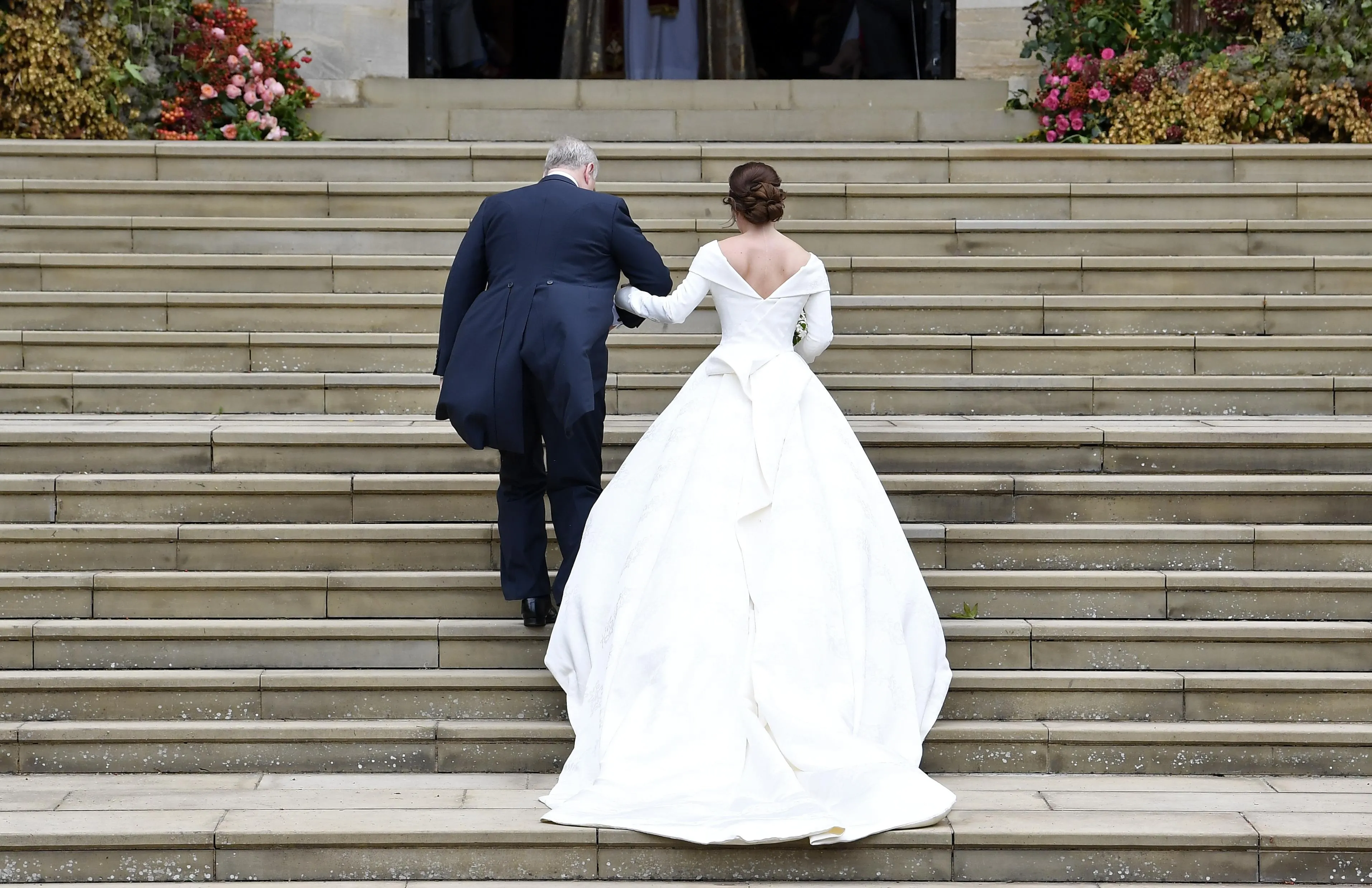 Перша весільна сукня принцеси Євгенії 12 жовтня 2018 року