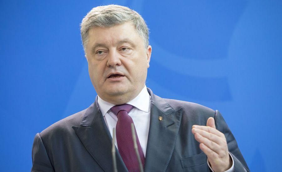 Дорога украинцев к Богу лежит не через Москву, – Порошенко Дорога украинцев к Богу лежит не через Москву, – Порошенко