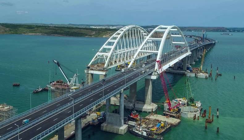 Украинскому блогеру грозит наказание за поездку по Крымскому мосту: видео поездки Украинскому блогеру грозит наказание за поездку по Крымскому мосту: видео поездки