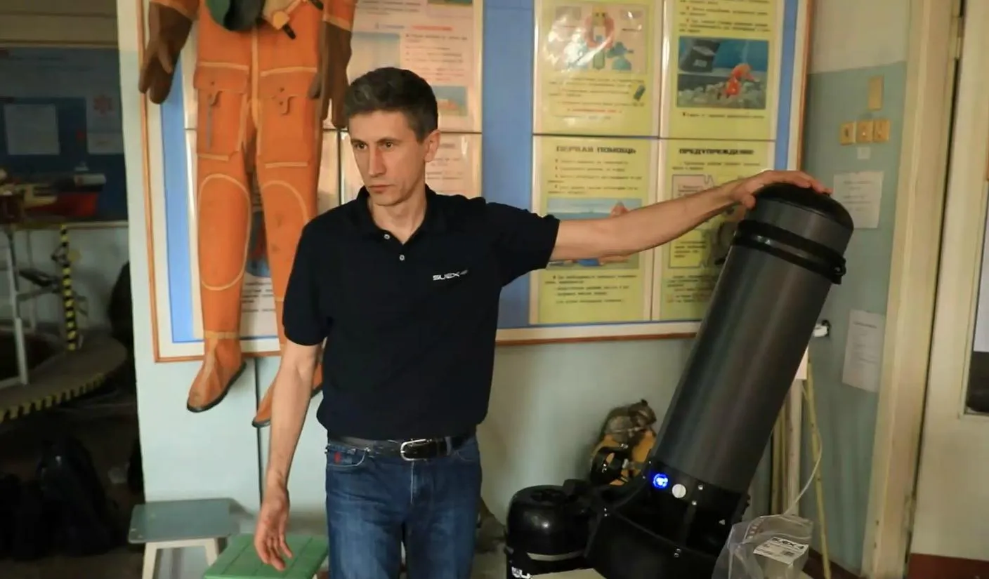 Інструктор школи військових водолазів Максим Кривоніс Інструктор школи військових водолазів Максим Кривоніс