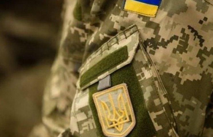 Люди не можуть третій рік працювати безкоштовно, – керівник Центру допомоги учасникам АТО