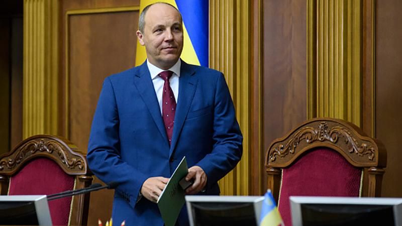 Парубій оприлюднив труднощі, що виникають у Раді перед голосуванням за Антикорупційний суд Парубій оприлюднив труднощі, що виникають у Раді перед голосуванням за Антикорупційний суд