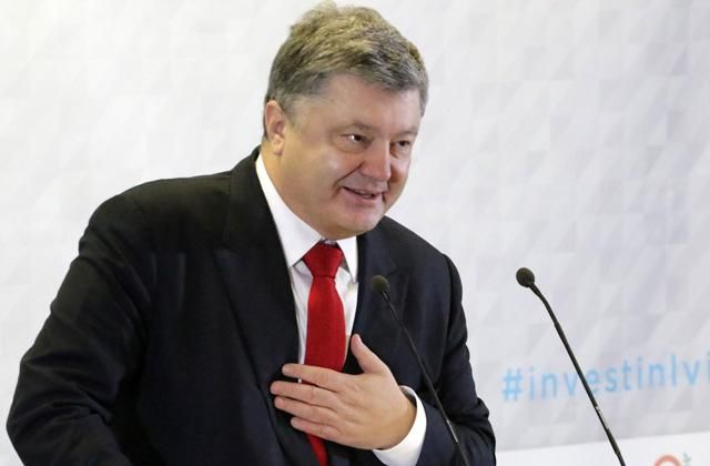 Порошенко підписав закон, який спрощує ввезення імпортних автомобілів