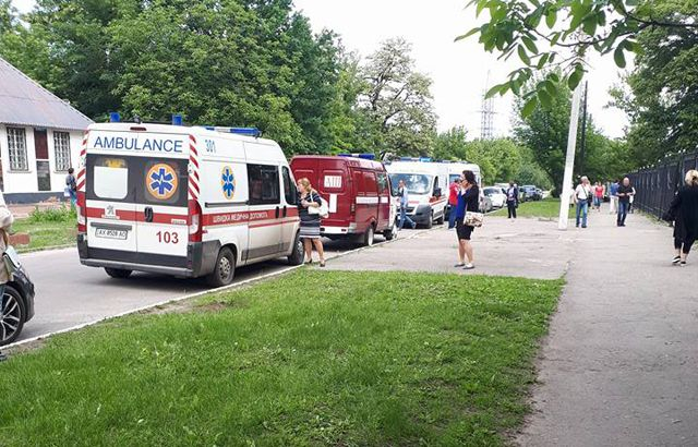 Отравление школьников в Харькове: полиция открыла дело, количество госпитализированных возросло