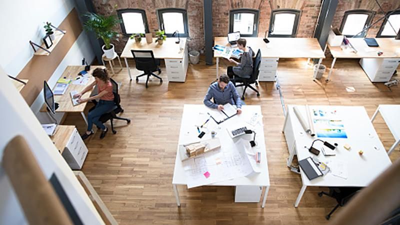 Вихідні у 2018 році: в Уряді роз'яснили, коли жителі України будуть відпрацьовувати Вихідні у 2018 році: в Уряді роз'яснили, коли жителі України будуть відпрацьовувати