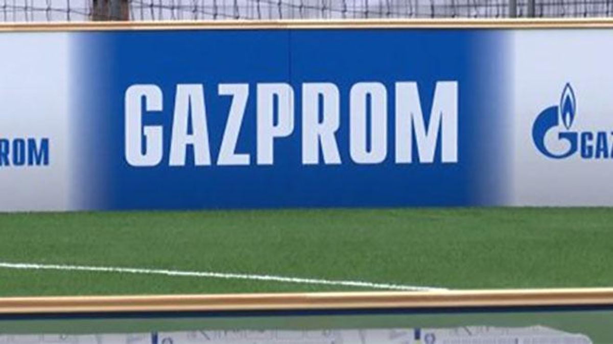 Реклама "Газпрому" на Хрещатику українців образила, а от на стадіонах чомусь ні, – Гапоненко Реклама "Газпрому" на Хрещатику українців образила, а от на стадіонах чомусь ні, – Гапоненко