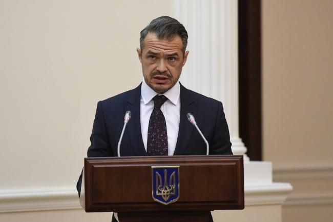 В "Укравтодорі" вказали на загрозу, яку несуть електромобілі В "Укравтодорі" вказали на загрозу, яку несуть електромобілі