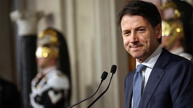 Премьер-министром Италии стал профессор без политического прошлого Джузеппе Конте Премьер-министром Италии стал профессор без политического прошлого Джузеппе Конте