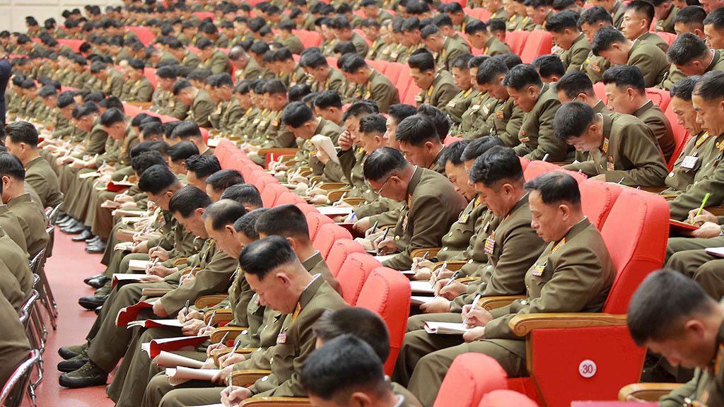 ООН сняла санкции с чиновников КНДР ООН сняла санкции с чиновников КНДР