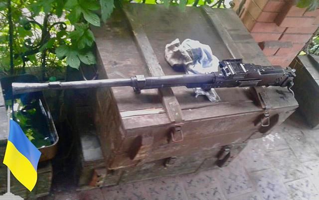 Украинские военные захватили пулемет пророссийских боевиков на Светлодарской дуге, – волонтер Украинские военные захватили пулемет пророссийских боевиков на Светлодарской дуге, – волонтер