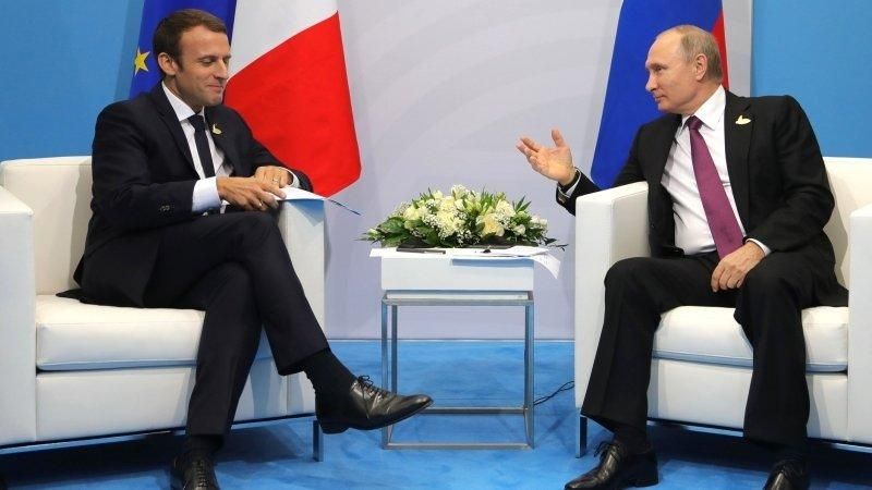 Путин опозорился на встрече с Макроном из-за украинских политзаключенных