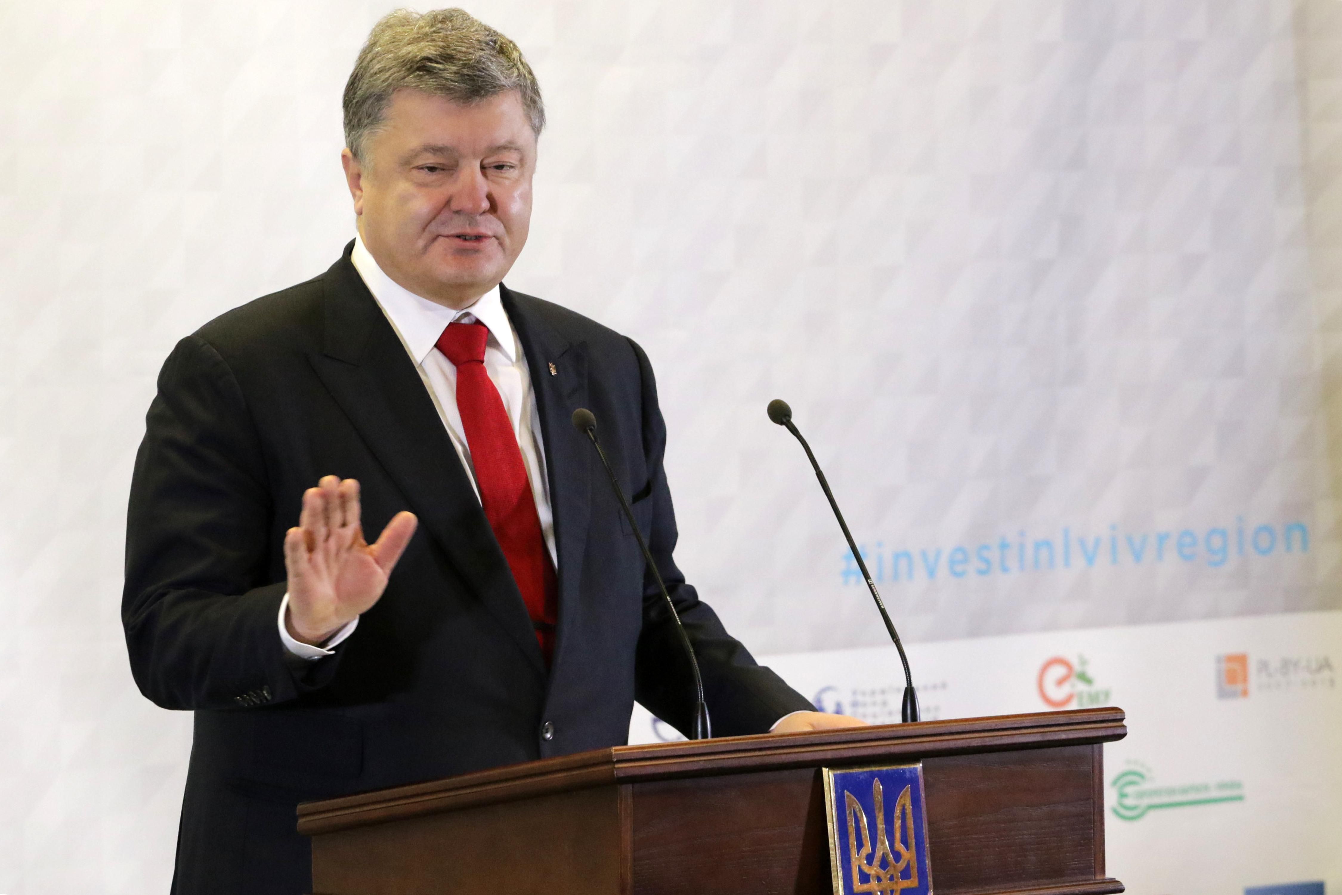 Порошенко назвав термін, коли розраховує на прийняття закону про Антикорупційний суд Порошенко назвав термін, коли розраховує на прийняття закону про Антикорупційний суд
