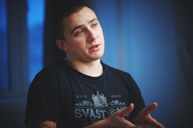 Стерненко рассказал о деталях нападения на себя и полученных ранениях Стерненко рассказал о деталях нападения на себя и полученных ранениях