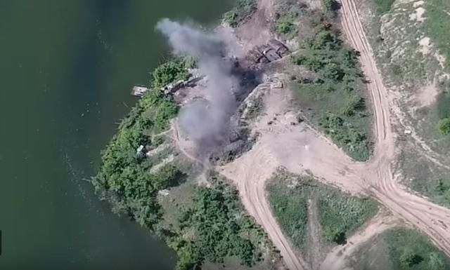 Видео удара сил ООС по боевикам на Донбассе: командир рассказал детали происшествия Видео удара сил ООС по боевикам на Донбассе: командир рассказал детали происшествия