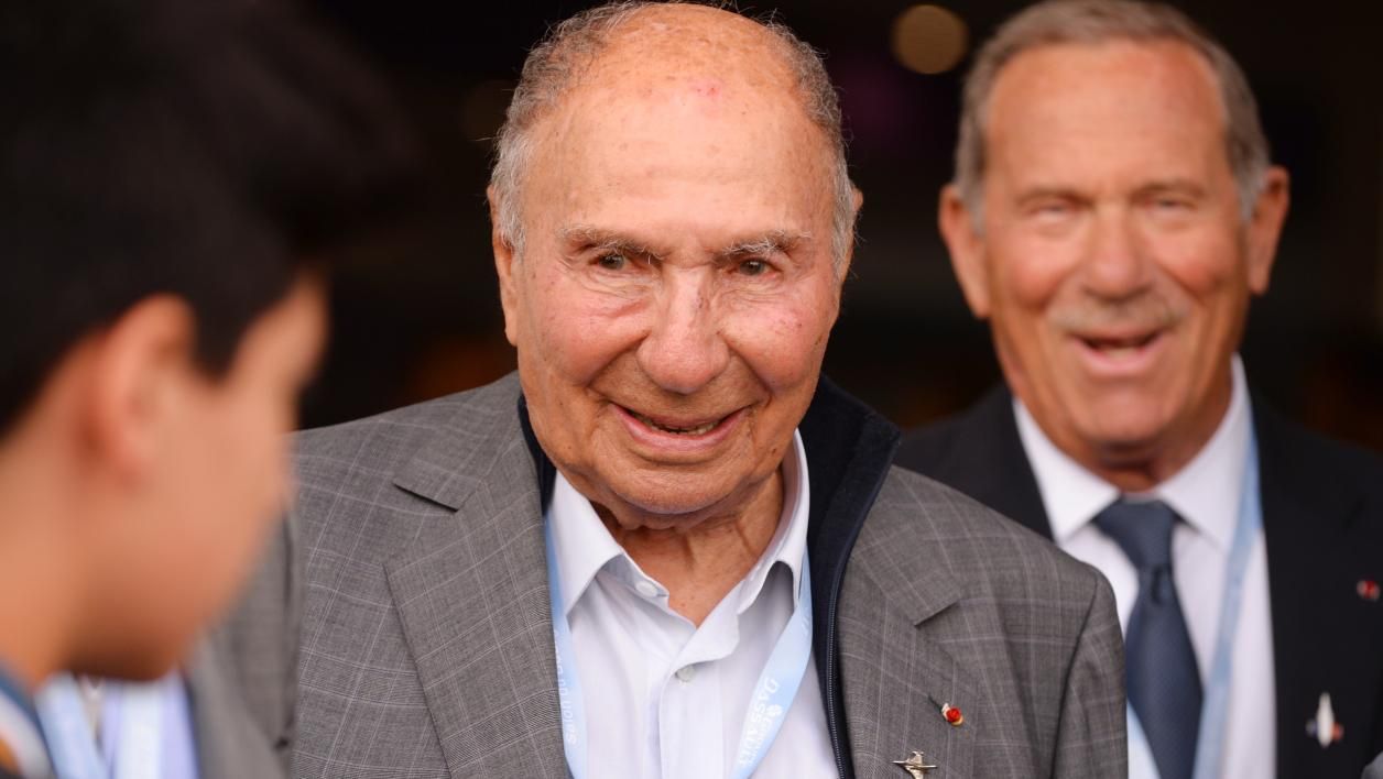 Французский миллиардер Серж Дассо умер в возрасте 93 лет Французский миллиардер Серж Дассо умер в возрасте 93 лет
