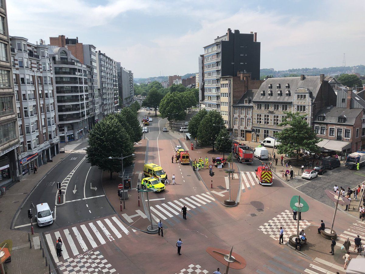 У Бельгії чоловік застрелив двох поліцейських: фото і відео з місця стрілянини