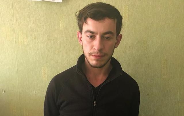 Резонансний напад на пенсіонера в Києві: зловмисника взяли під домашній арешт Резонансний напад на пенсіонера в Києві: зловмисника взяли під домашній арешт