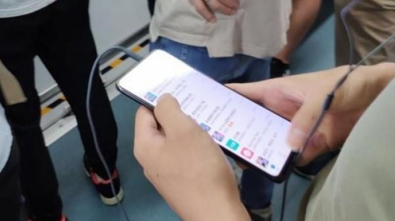 З’явилась інформація про вартість інноваційного смартфону Vivo Apex: ціна кусається З’явилась інформація про вартість інноваційного смартфону Vivo Apex: ціна кусається