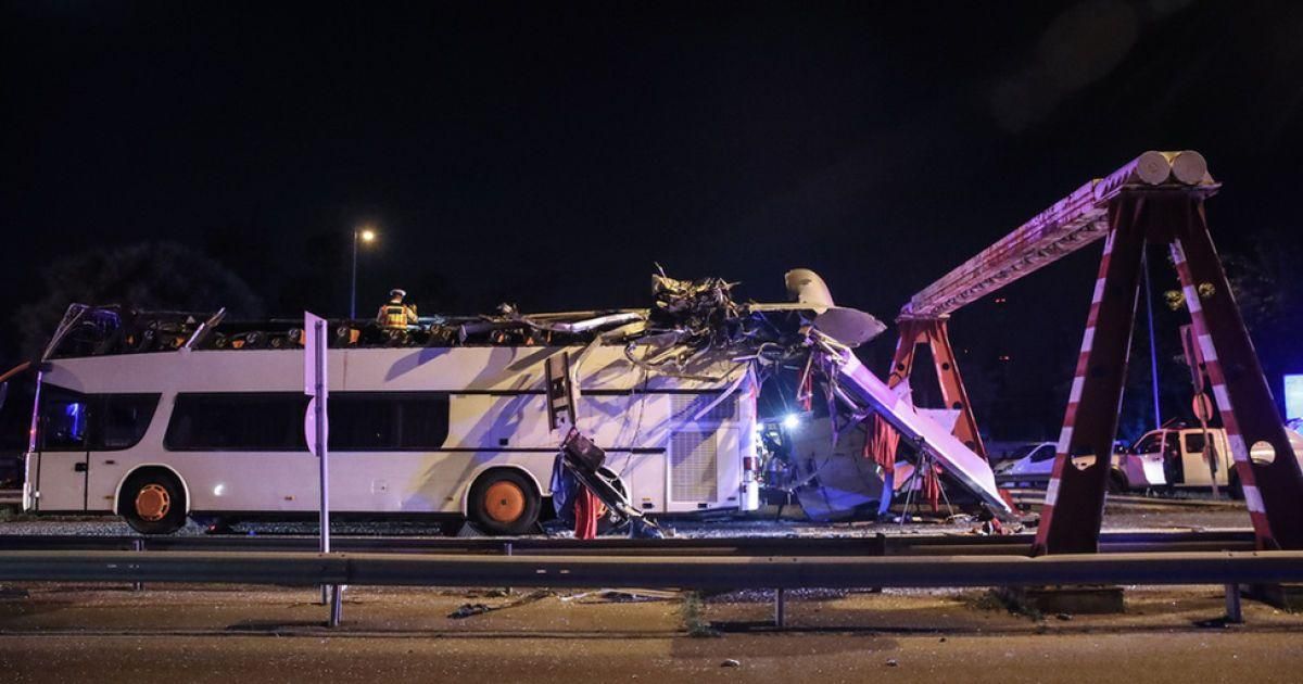 ДТП з українцями в Угорщині: водія автобуса взяли під варту ДТП з українцями в Угорщині: водія автобуса взяли під варту