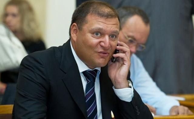 Скандальный Добкин оскорбительно высказался об украинском языке Скандальный Добкин оскорбительно высказался об украинском языке