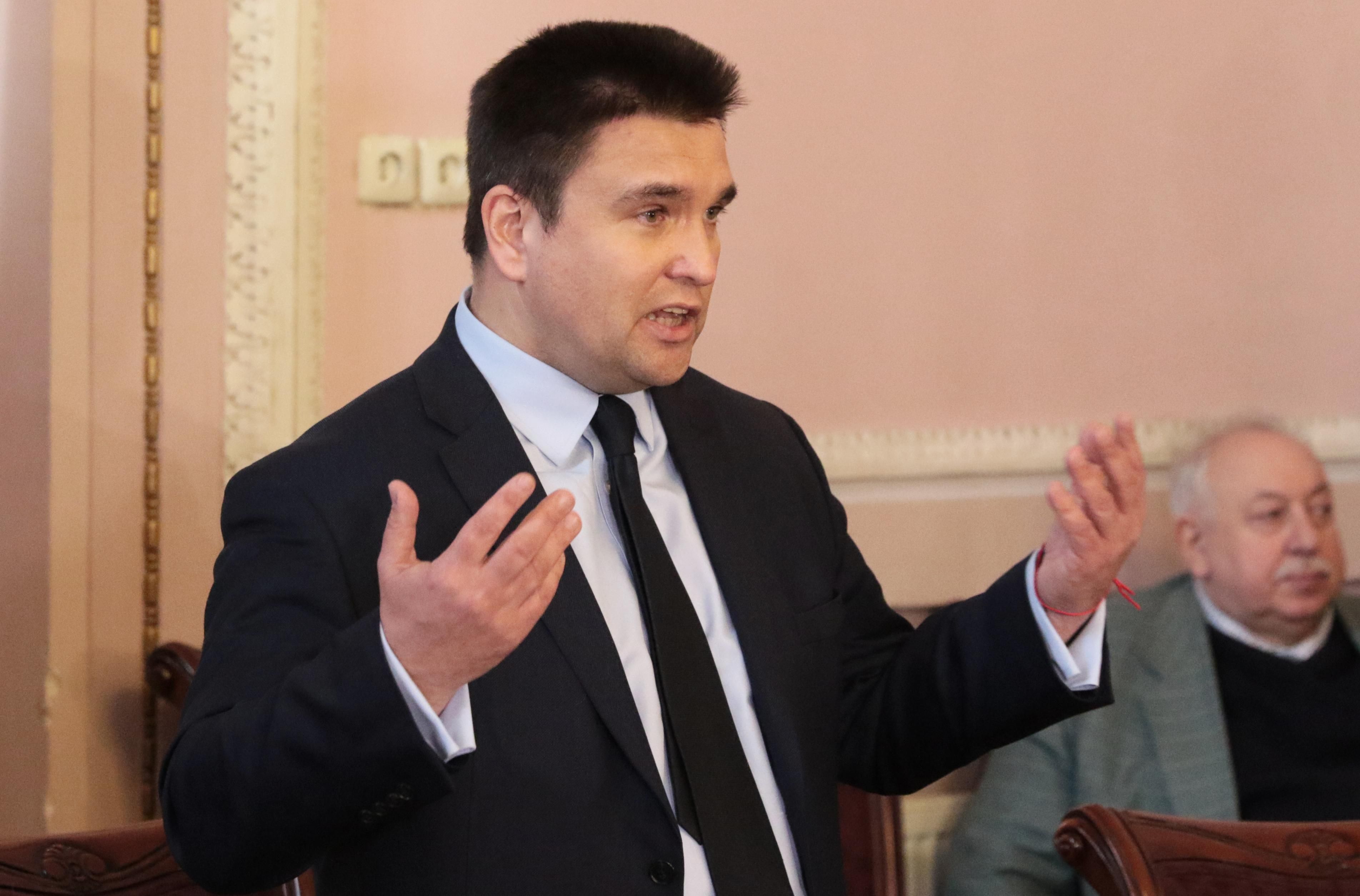Україна відкидає додаткові вимоги Росії по Донбасу, – Клімкін Україна відкидає додаткові вимоги Росії по Донбасу, – Клімкін